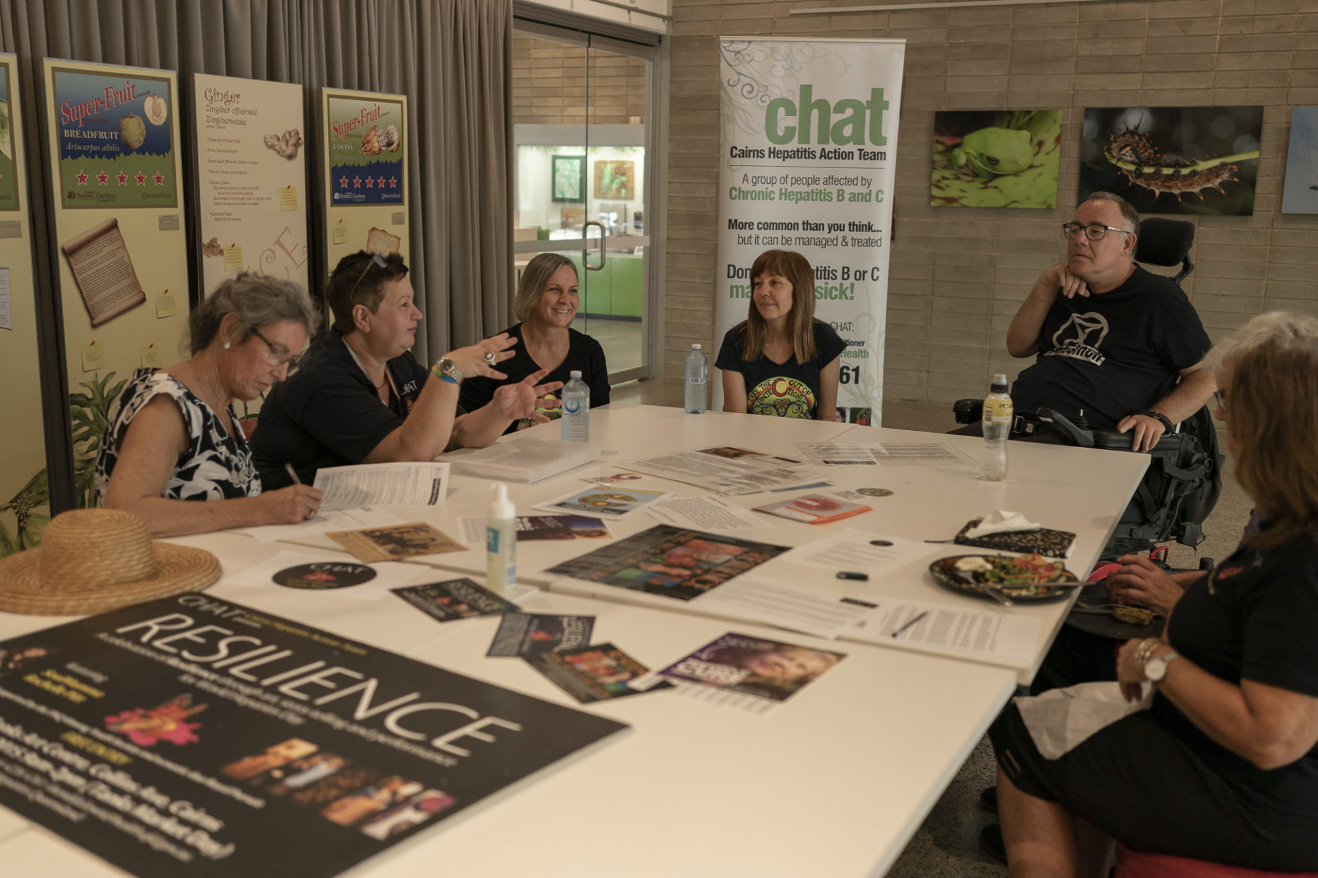 Members of the Cairns Hepatitis Action Team (CHAT) hold a meeting with staff from Cairns Sexual Health Service and local Councillor Rob Pyne.